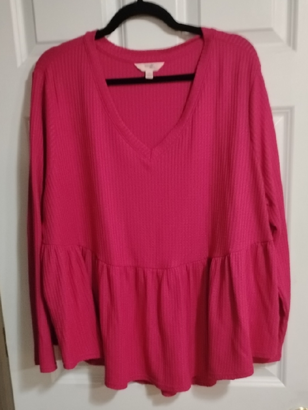 Terra & Sky Pink V-Neck Peplum Long-Sleeve Top